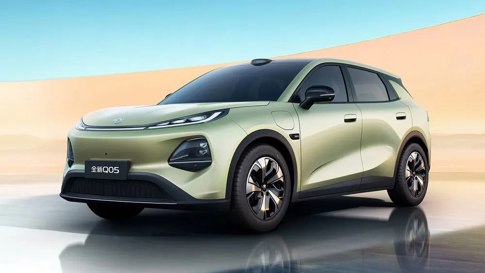Русификация Changan Qiyuan Q05